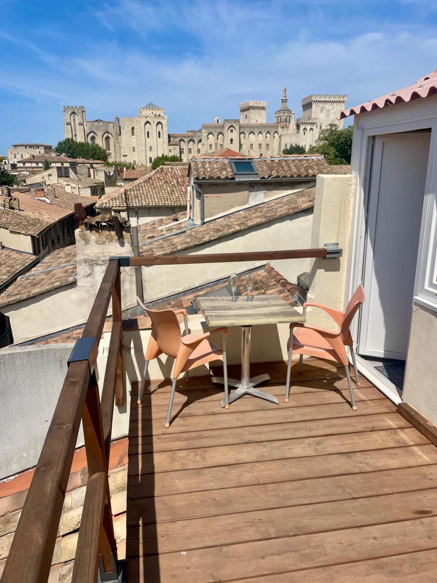 Le Toit D'Avignon - Intra-Muros - Terrasse Vue Palais Des Papes - Ideal Festival - Climatisation - Wifi Bagian luar foto